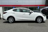 Used 2019 Toyota Yaris L image 3
