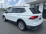 Used 2018 Volkswagen Tiguan SE w/ Panoramic Sunroof Package image 5