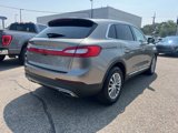Used 2016 Lincoln MKX Select w/ Select Plus Package image 4