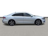 Used 2021 Volkswagen Passat 2.0T SE image 4