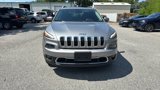 Used 2016 Jeep Cherokee Limited image 2
