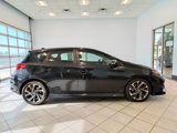 Used 2017 Toyota Corolla iM image 2