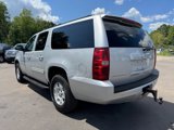Used 2011 Chevrolet Suburban LT image 3