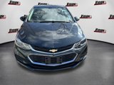 Used 2018 Chevrolet Cruze LT w/ Convenience Package image 2