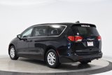 Used 2017 Chrysler Pacifica Touring image 6