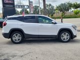 Used 2022 GMC Terrain SLE w/ Driver Convenience Package image 4