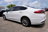 Used 2017 Ford Fusion SE image 4