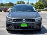 Used 2017 Volkswagen Passat 1.8T R-Line w/ R-Line Lighting Package image 3