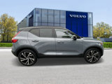 Certified 2022 Volvo XC40 T5 R-Design w/ Climate Package image 2