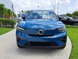 Used 2023 Volvo XC40 Recharge Plus image 2