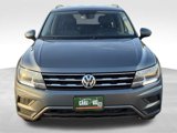 Used 2021 Volkswagen Tiguan SE image 2