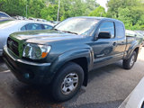 Used 2011 Toyota Tacoma 4x4 Access Cab image 2