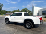 Used 2016 Toyota Tacoma TRD Sport image 4