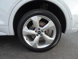 Used 2021 Audi Q5 Prestige w/ Prestige Package image 3