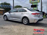 Used 2022 Toyota Corolla LE image 4