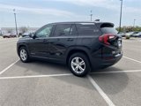 Used 2024 GMC Terrain SLE image 3