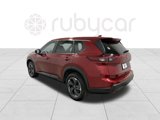 Used 2024 Nissan Rogue SV image 3