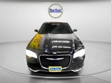 Used 2018 Chrysler 300 Touring L image 3