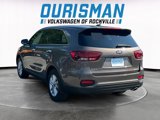 Used 2020 Kia Sorento AWD V6 image 4
