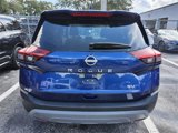 Used 2023 Nissan Rogue SV image 3