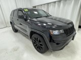 Used 2018 Jeep Grand Cherokee Altitude image 3