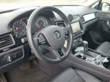 Used 2014 Volkswagen Touareg Sport image 4