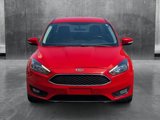 Used 2016 Ford Focus SE w/ Equipment Group 201A image 2