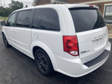 Used 2016 Dodge Grand Caravan SE image 5