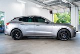 Used 2017 Maserati Levante w/ Luxury Package image 5