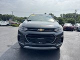 Used 2018 Chevrolet Trax LT w/ Sun & Sound Package image 2