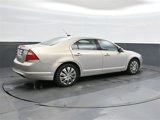 Used 2010 Ford Fusion SE image 3