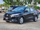 Used 2024 Nissan Kicks S image 3