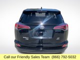 Used 2018 Toyota RAV4 LE image 5