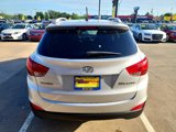 Used 2011 Hyundai Tucson GLS image 6
