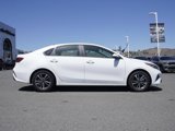 Used 2022 Kia Forte LXS image 3