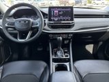 Used 2022 Jeep Compass Latitude image 2