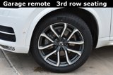 Used 2018 Volvo XC90 T6 Momentum w/ Convenience Package image 3
