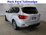 Used 2020 Nissan Pathfinder SL image 3