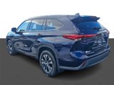 Used 2021 Toyota Highlander XLE image 4
