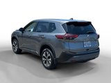 Used 2023 Nissan Rogue SV image 3