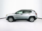 Used 2021 Jeep Compass Sport image 4