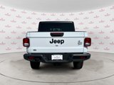 Used 2021 Jeep Gladiator Willys image 4