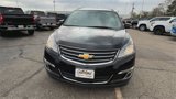 Used 2016 Chevrolet Traverse LT image 3