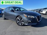 Used 2021 Nissan Altima 2.5 SV image 2