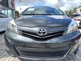 Used 2013 Toyota Yaris L image 2