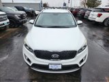 Used 2017 Kia Sorento EX image 3