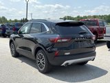 New 2025 Ford Escape SE image 4