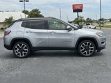 Used 2018 Jeep Compass Limited w/ Navigation Group image 4