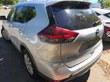 Used 2018 Nissan Rogue SV w/ Premium Package image 4
