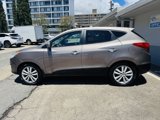 Used 2011 Hyundai Tucson Limited w/ Premium Pkg 3 image 4